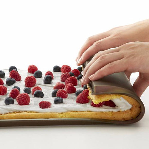 Non-stick silicone baking mat